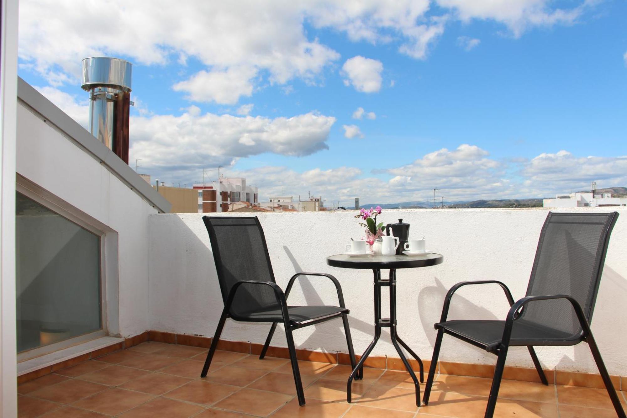 Apartamentos La Pergola Castellon Castellón de la Plana Стая снимка