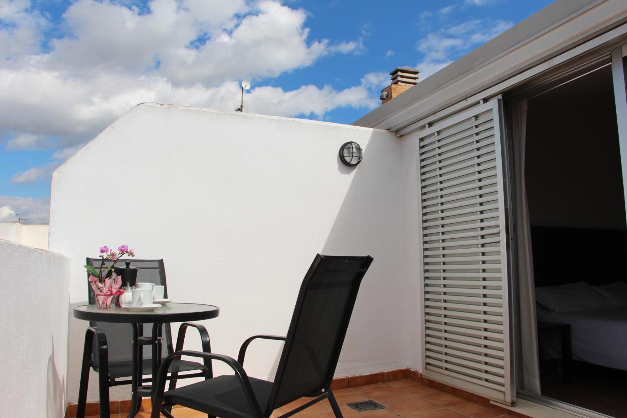 Apartamentos La Pergola Castellon Castellón de la Plana Стая снимка