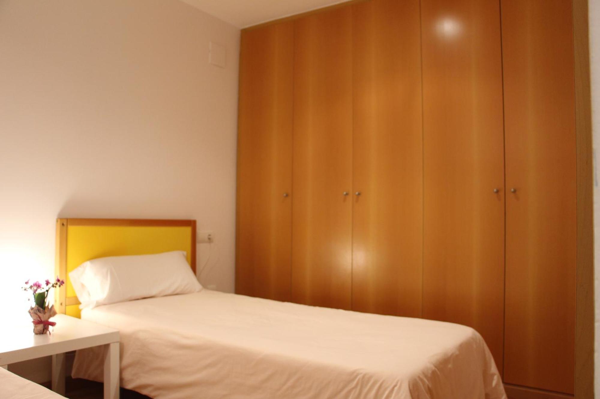 Apartamentos La Pergola Castellon Castellón de la Plana Стая снимка
