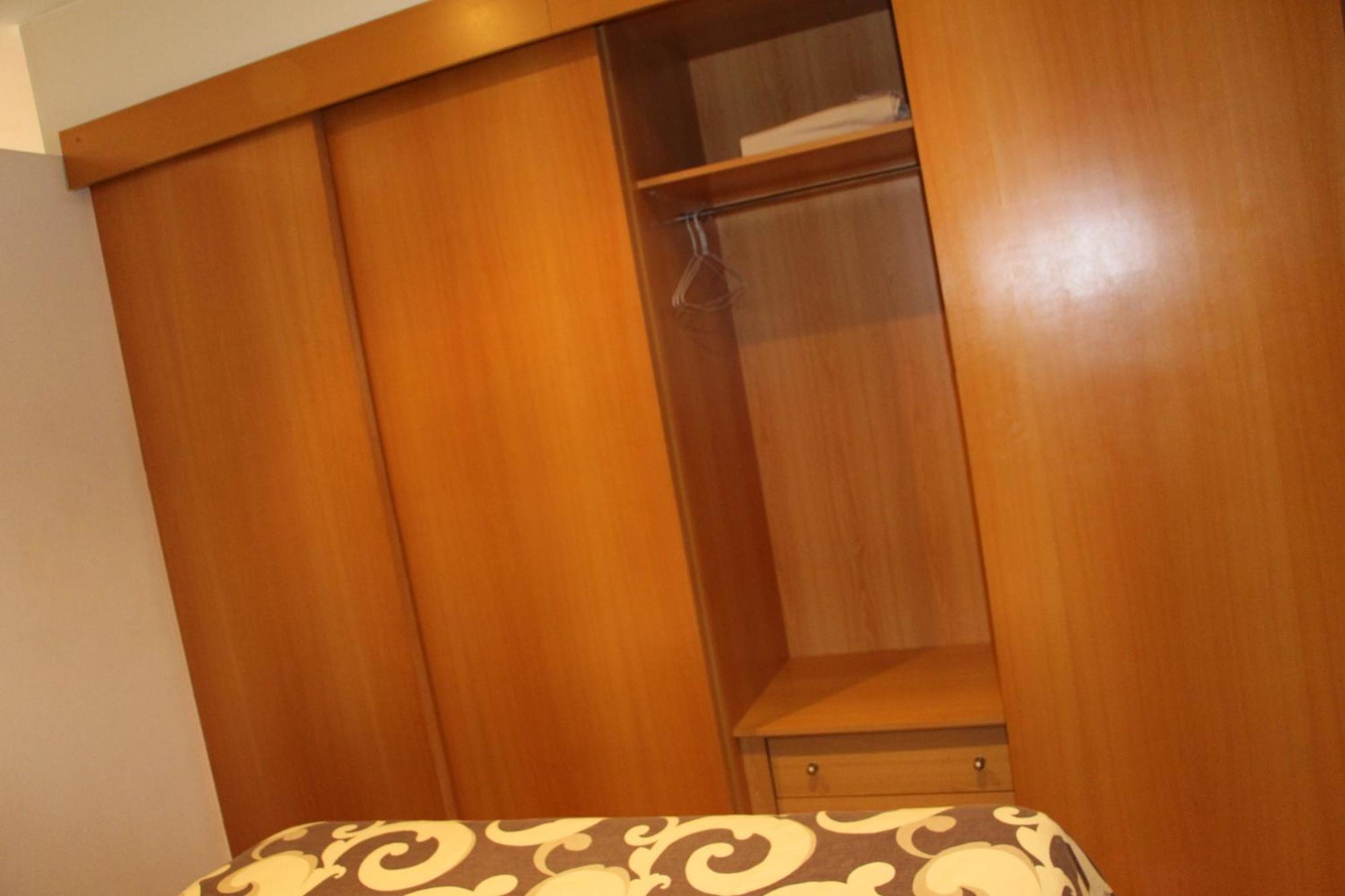 Apartamentos La Pergola Castellon Castellón de la Plana Стая снимка